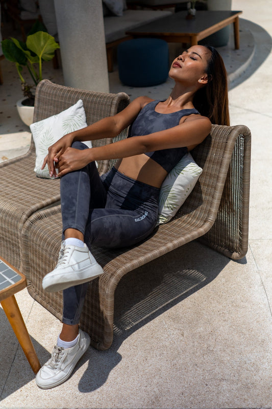 LUXE Anti-Slip Leggings with 2 Side Pockets – SandActive