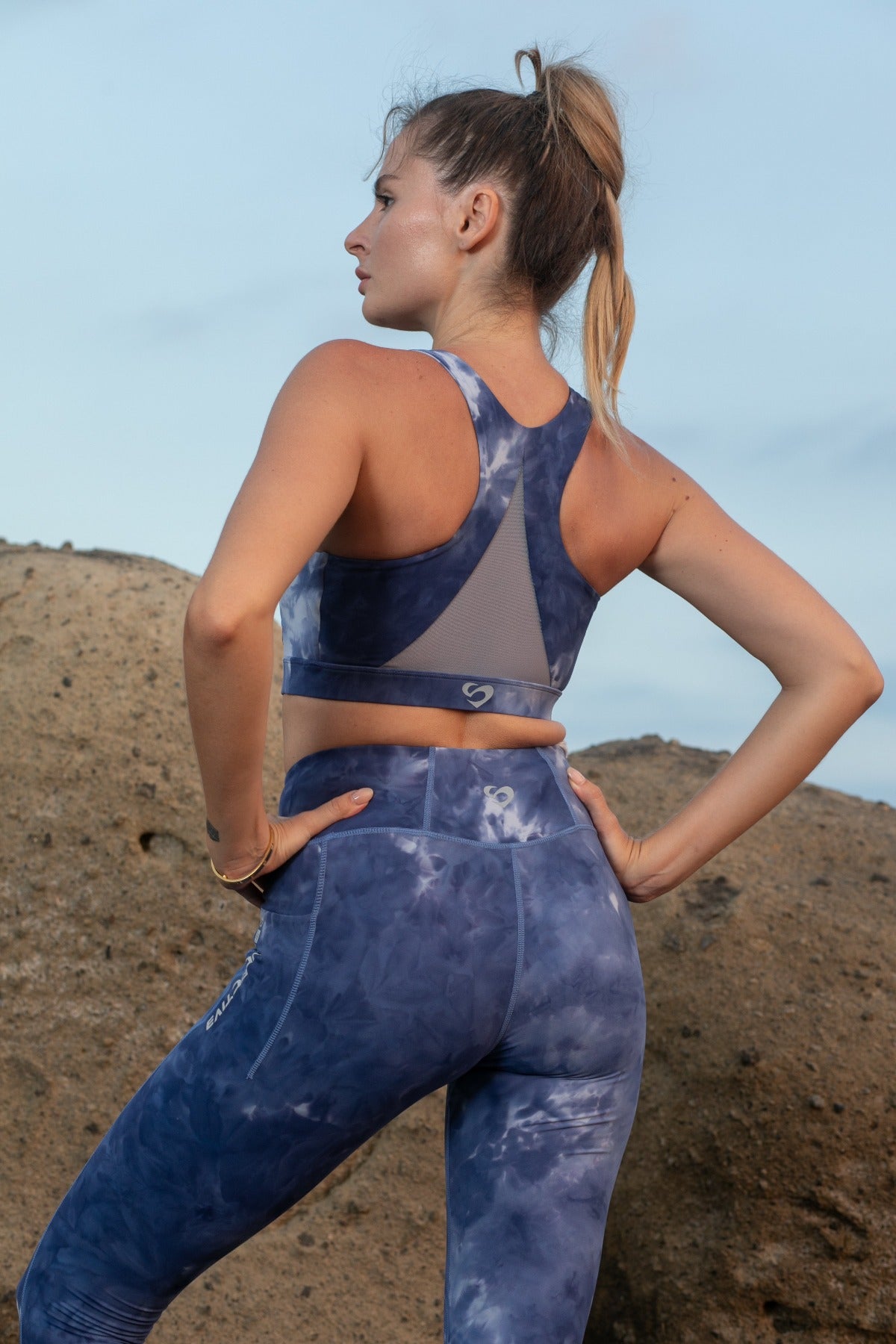Mesh Back Sports Bra - Breathable & Supportive - SandActive