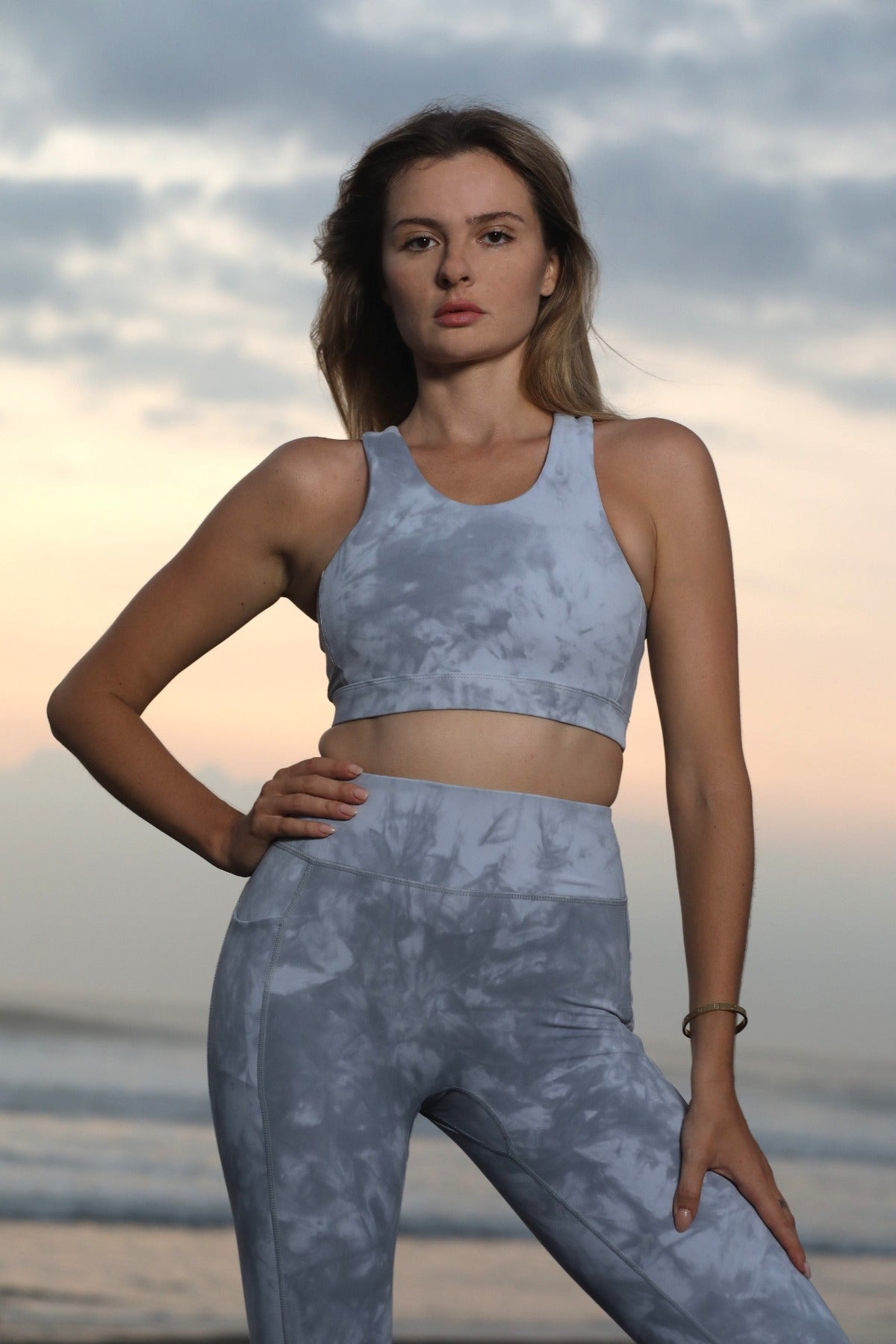 LUXE Anti-Slip Leggings with Pockets - Cloud White - SandActive