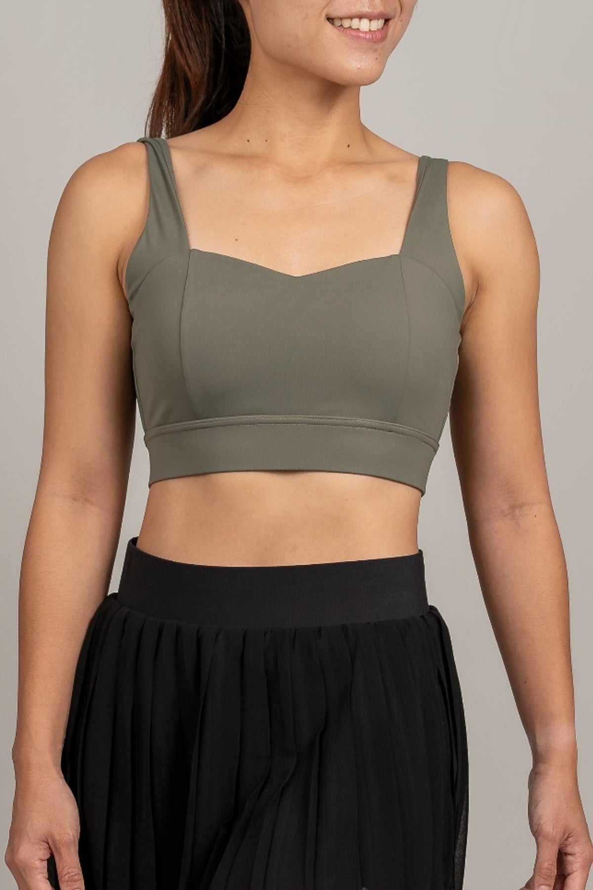 LUXE U-Back Sports Bra - Dark Olive Green - SandActive