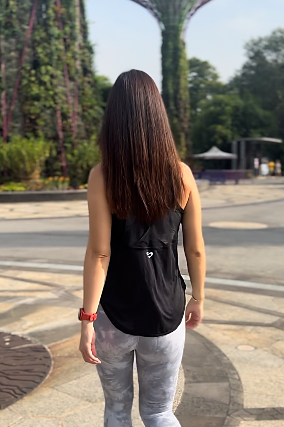Sleeveless Mesh Back Oversized Tank - Black - SANDACTIV3